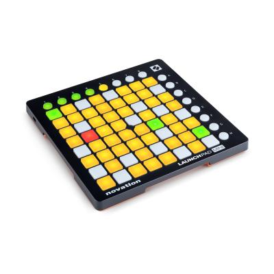 NOVATION Launchpad Mini MK2